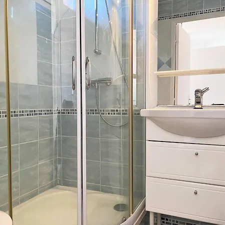 Apartmán Duplex 3 Pieces Avec Piscine, Terrasse Et Parking - 6 Couchages - - Fr-1-251-563 Le Lavandou